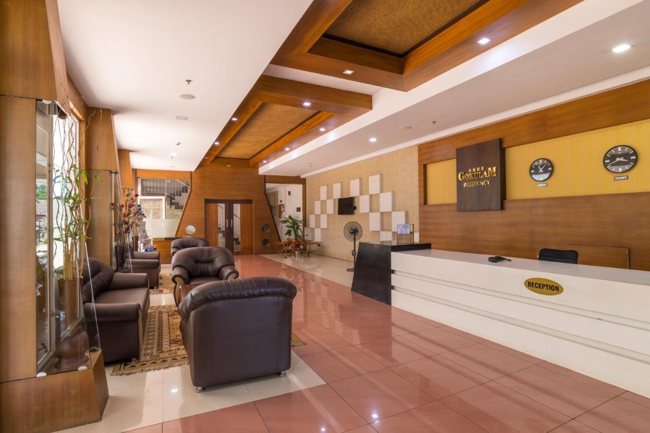 Hotel Sree Gokulam Residency Thrissur Exterior foto